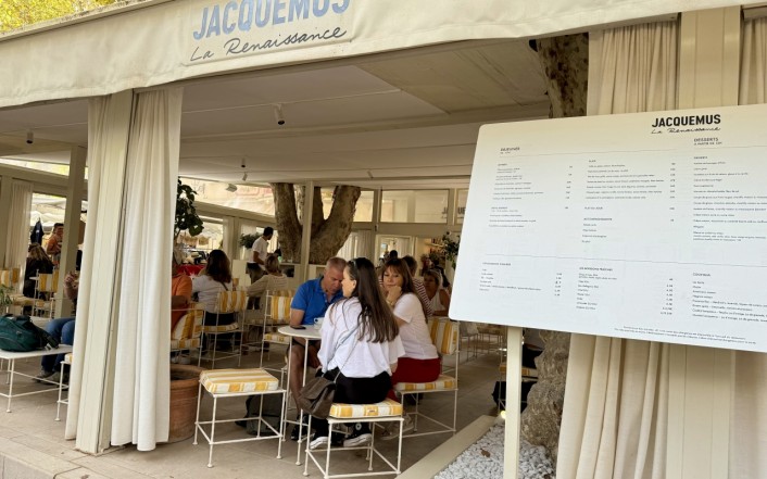 Jacquemus La Renaissance